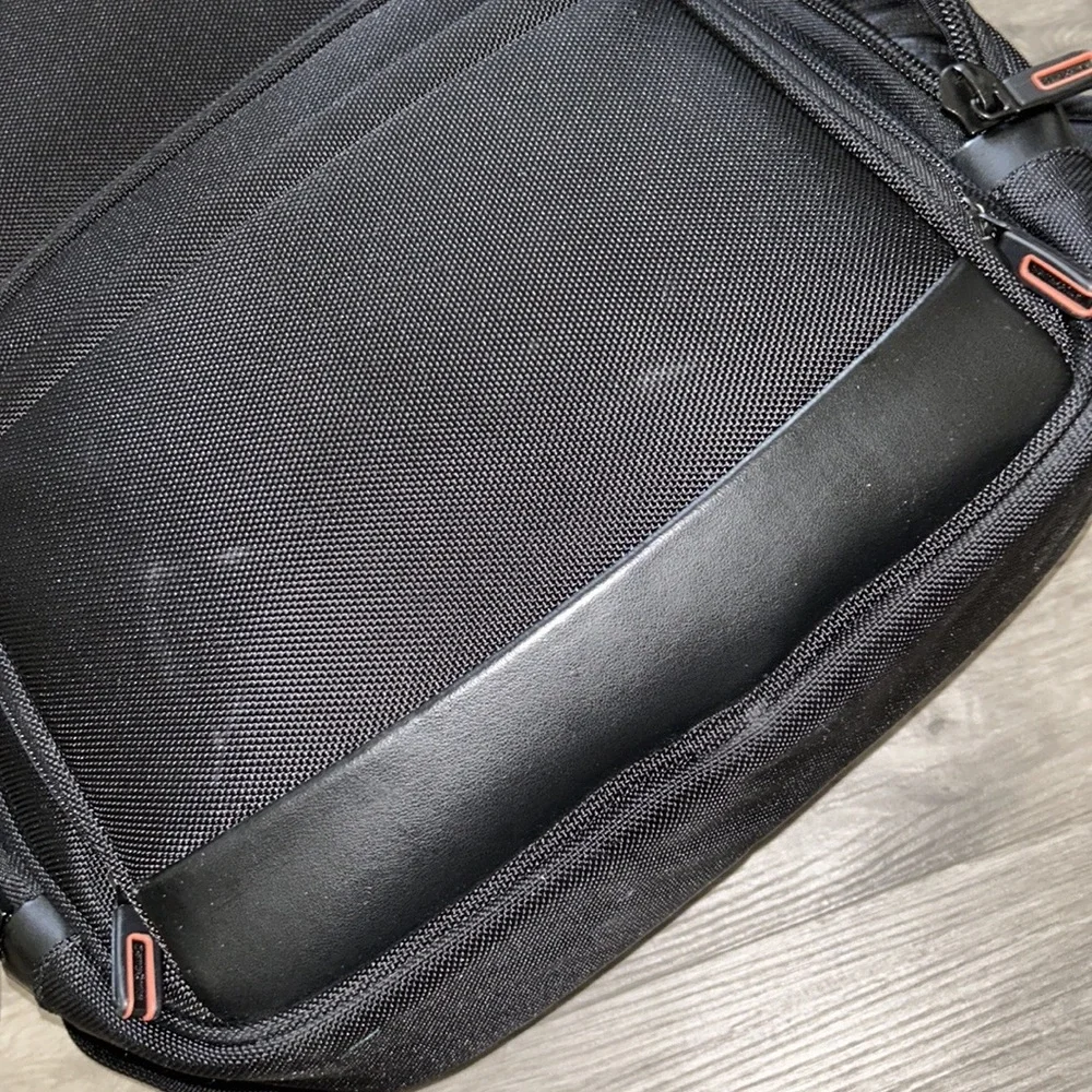 Samsonite wharton classic business travel backpack